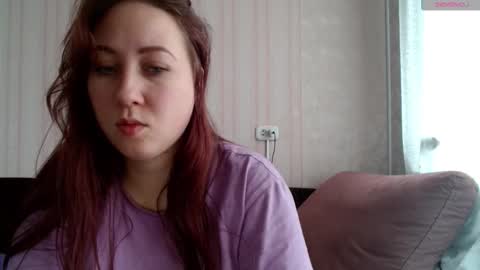 kellycrystall online show from January 5, 2025, 7:38 am