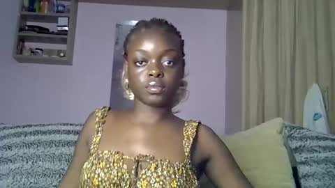 Snapshot of kellymine_ chatting on March 27, 2026, 9:25 pm kellymine_ online show from March 27, 2026, 9:25 pm