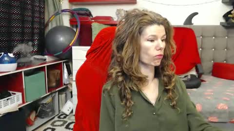 kelly online show from January 27, 2025, 1:37 am