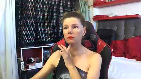 kelly online show from September 18, 2025, 9:00 am