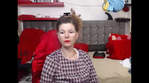 kelly online show from October 3, 2025, 1:57 am