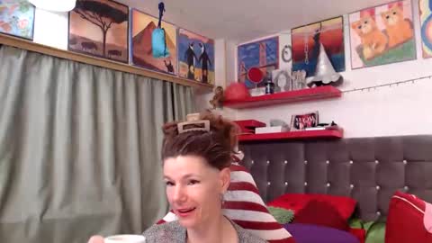 Snapshot of kellynumber chatting on April 23, 2026, 2:35 am kelly online show from April 23, 2026, 2:35 am