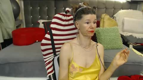 Snapshot of kellynumber chatting on June 4, 2026, 7:53 pm kelly online show from June 4, 2026, 7:53 pm