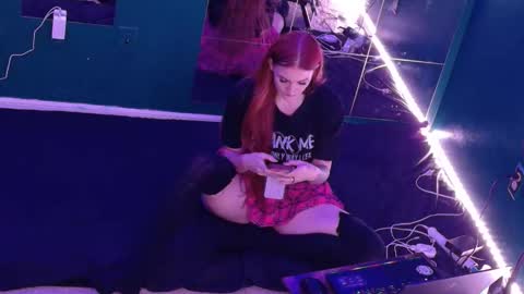 Kelly Payne online show from April 1, 2026, 11:46 pm