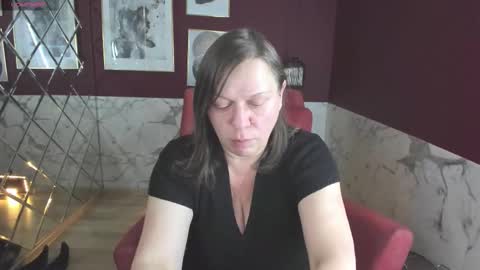 Kelly online show from November 5, 2025, 6:02 am