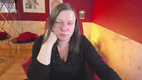 Kelly online show from December 3, 2025, 6:54 am