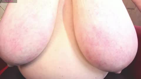 Kelly online show from April 18, 2026, 5:33 am