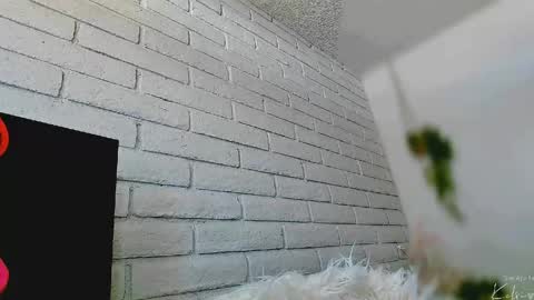 Kelsi  online show from April 14, 2026, 7:42 pm