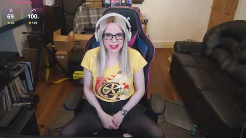 kelseycobalt online show from November 25, 2025, 9:37 pm