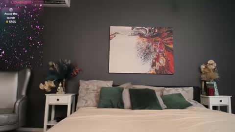 kelsikarterr online show from March 3, 2025, 5:42 am