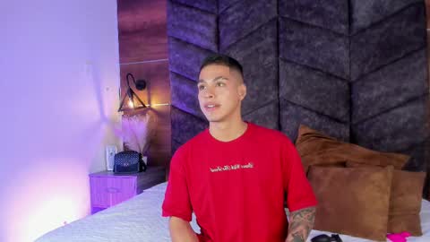   online show from February 26, 2025, 2:37 am