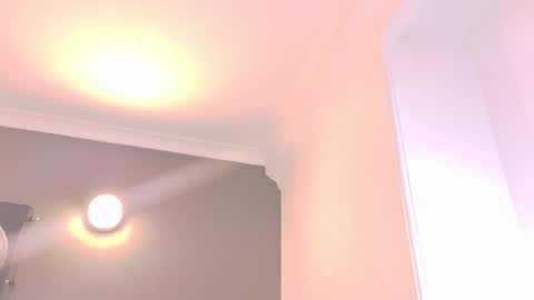   online show from October 31, 2025, 11:11 am