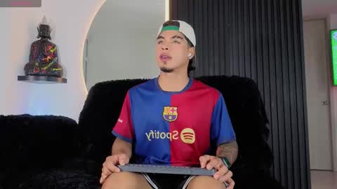   online show from January 9, 2026, 8:21 pm