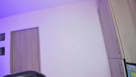 Ken Col online show from April 14, 2026, 3:34 am