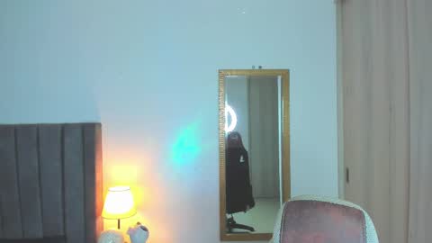 ken_mailik online show from February 26, 2025, 4:58 am