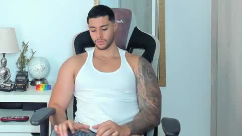 Snapshot of ken_mailik chatting on July 22, 2026, 11:51 pm ken_mailik online show from July 22, 2026, 11:51 pm