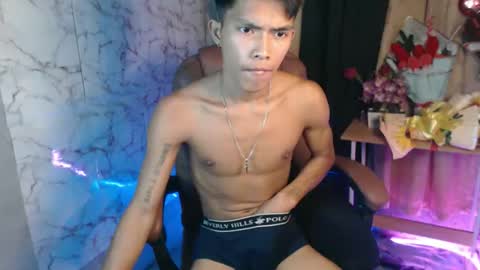 ken_minjun online show from March 17, 2026, 7:44 am