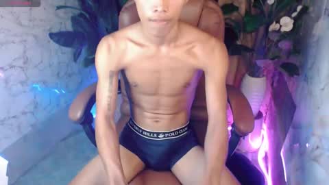 ken_minjun online show from April 20, 2026, 8:17 am
