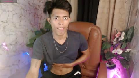 Snapshot of ken_minjun chatting on June 9, 2026, 3:23 pm ken_minjun online show from June 9, 2026, 3:23 pm