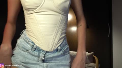 Andrea online show from January 9, 2025, 3:47 am