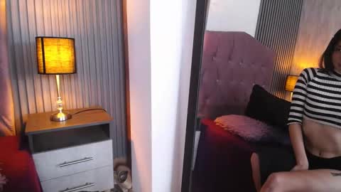 kendall_saenz online show from February 28, 2025, 11:12 pm