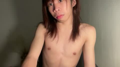 kendall_sue online show from September 17, 2025, 3:35 pm