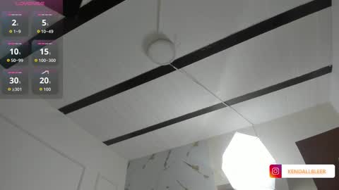 kendallbleer online show from October 2, 2025, 11:17 am