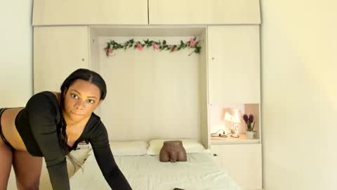 Kendal online show from February 19, 2026, 12:12 pm