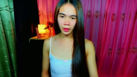 Kendall  online show from April 22, 2026, 9:55 am