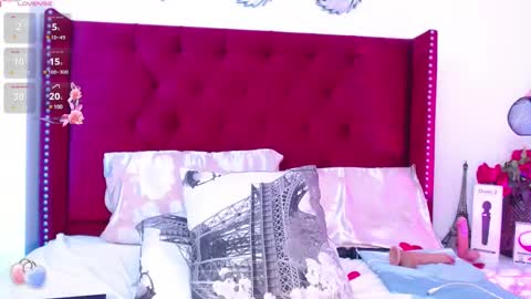 Snapshot of kendalross28 chatting on February 22, 2025, 4:09 pm Kendall online show from February 22, 2025, 4:09 pm