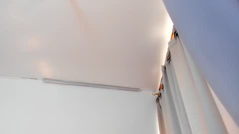 Kendal  online show from January 31, 2025, 6:57 pm