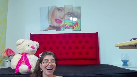 KENDALYENER online show from March 6, 2025, 3:13 pm