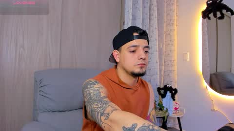 kendel_dimitri online show from October 21, 2025, 12:22 am