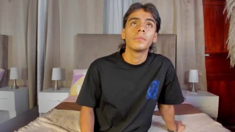 kendra and liam online show from October 14, 2025, 11:44 am