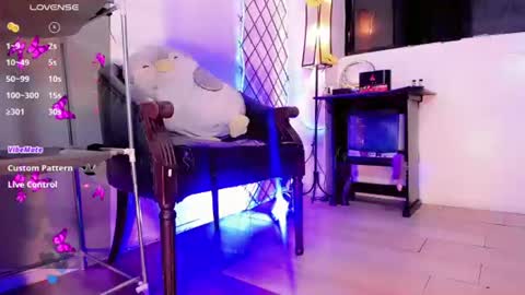 Kendra Bailey online show from July 14, 2026, 3:11 am