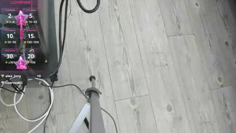 Kendra London online show from April 21, 2026, 11:16 am