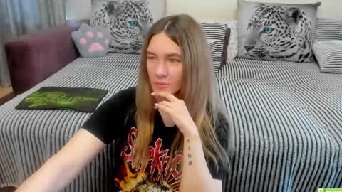 Kendra online show from April 24, 2026, 12:02 am