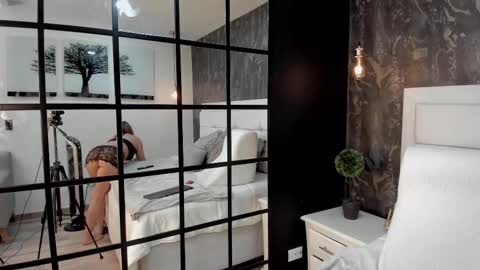 Snapshot of kendraleroy chatting on March 12, 2025, 2:41 am KENDRA online show from March 12, 2025, 2:41 am