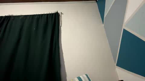 kenerkener online show from December 31, 2024, 12:54 am