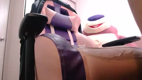 kenia_kone online show from March 6, 2026, 3:41 pm