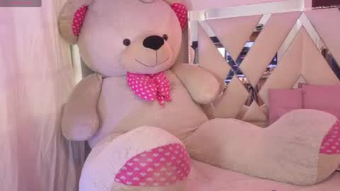 kenndal_tay online show from May 16, 2026, 7:56 pm