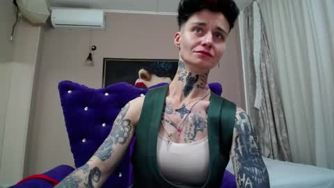 kennyvibe online show from June 3, 2026, 2:33 pm