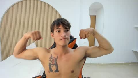 Snapshot of kenshi_roa chatting on May 9, 2026, 5:01 am kenshi_roa online show from May 9, 2026, 5:01 am