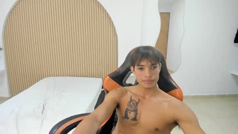 Snapshot of kenshi_roa chatting on May 15, 2026, 7:37 am kenshi_roa online show from May 15, 2026, 7:37 am