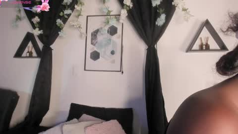 KENTHA  online show from April 23, 2026, 10:36 am