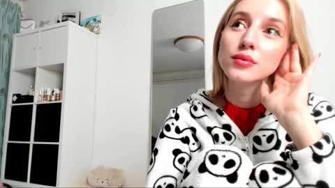 Kenzie online show from February 5, 2025, 5:09 am