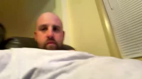 kepkon00 online show from November 5, 2025, 3:17 am