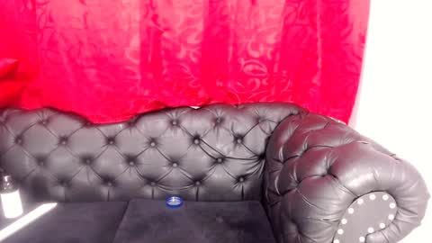 K E R L Y online show from January 14, 2025, 9:20 pm