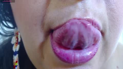 K E R L Y online show from February 5, 2025, 7:53 pm