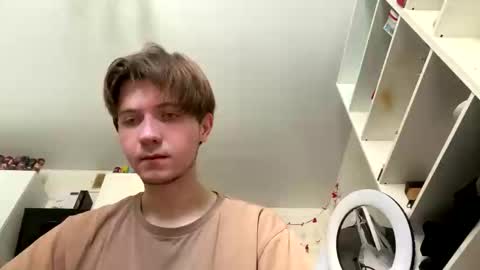 Kero online show from February 20, 2025, 11:31 am